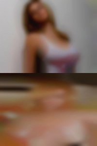 Swinging horny wife ads housewives bumping pussy MO!